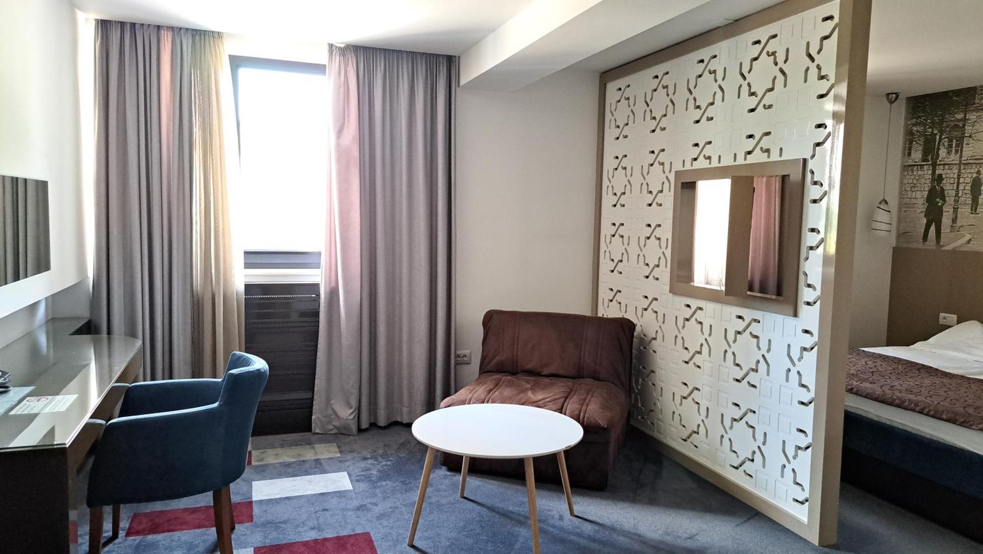 Otel Boutique Bristol 4*