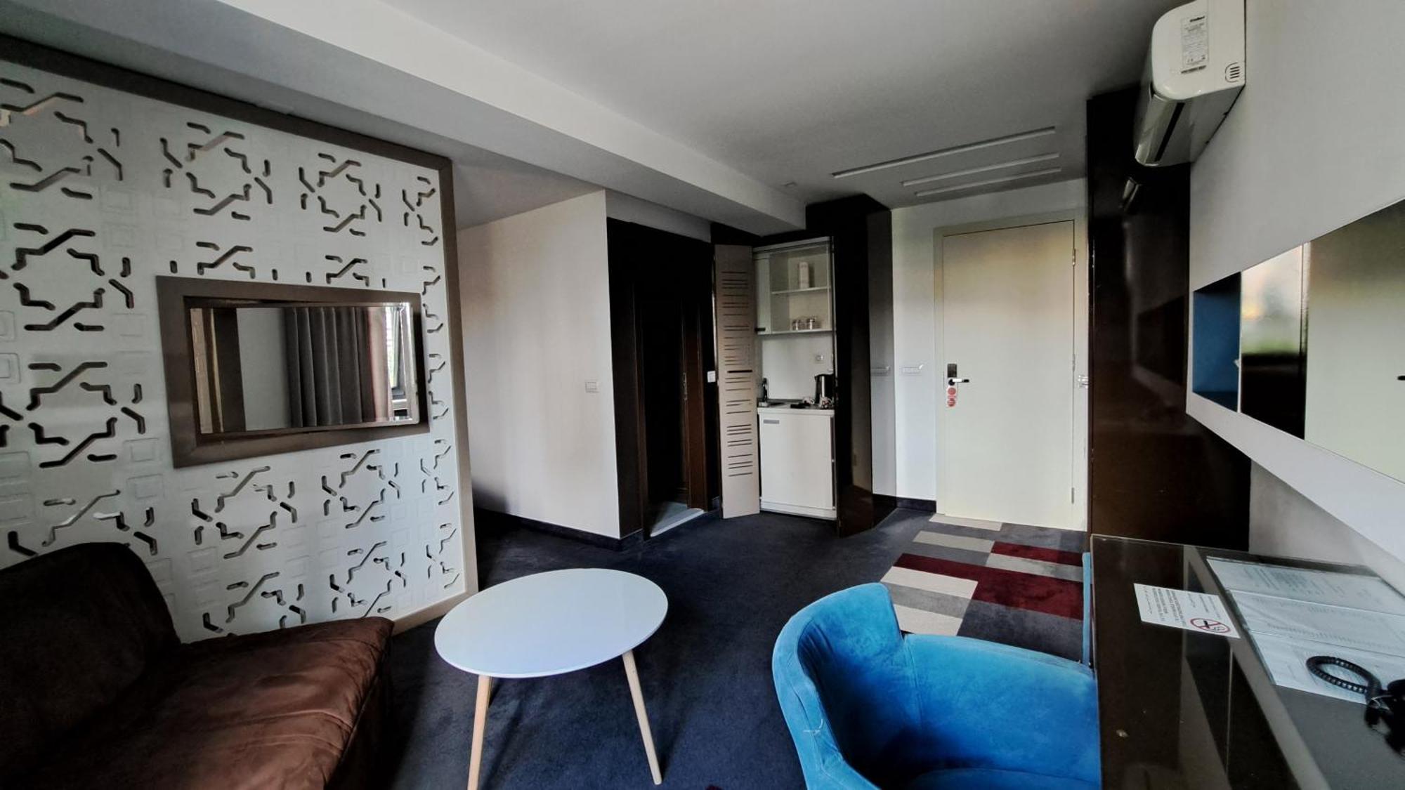 Boutique Bristol Hotel