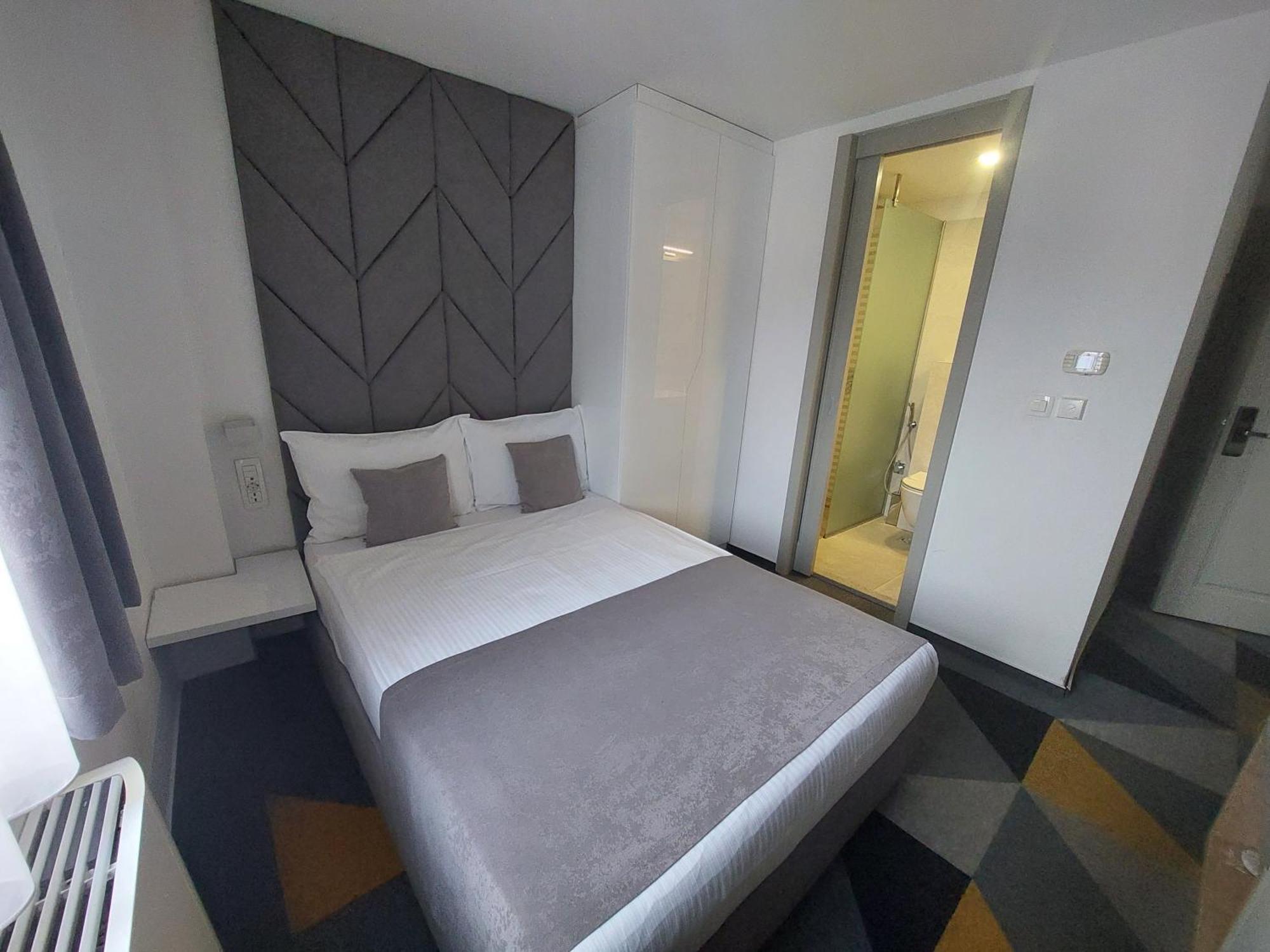 Hotel Boutique Bristol 4*