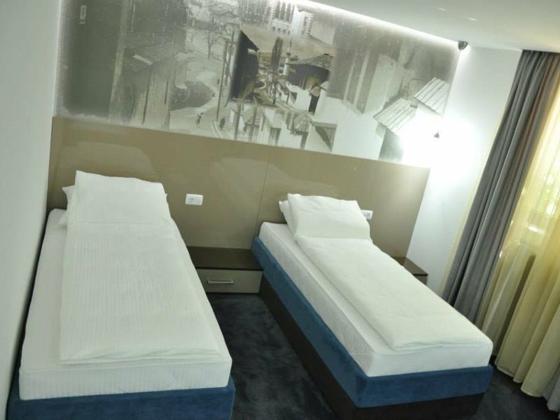 Boutique Bristol Hotel